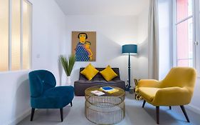 L'Abeille - Boutique Apartments